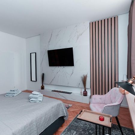 Petit Luxe Apartment Vienna Exterior photo